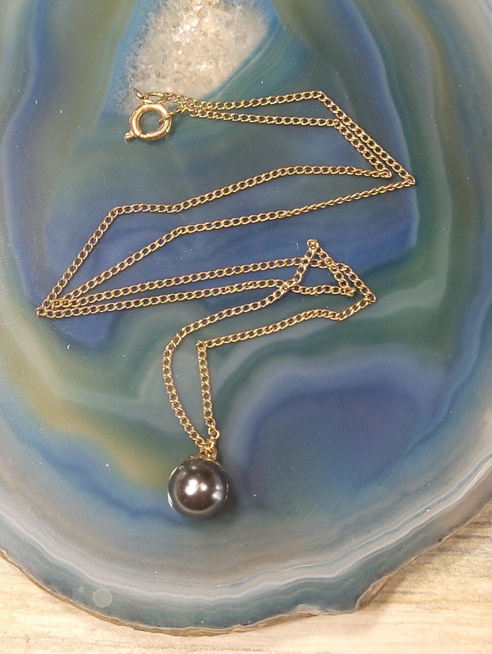 Gold Chain Necklace with Black Pearl Pendant